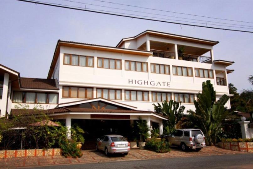 Highgate Hotel Acra Exterior foto